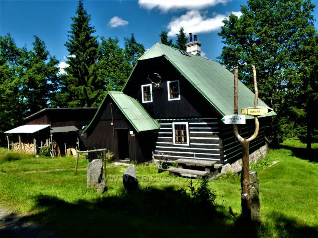 Roubenka pod Kůrovcovou cestou.