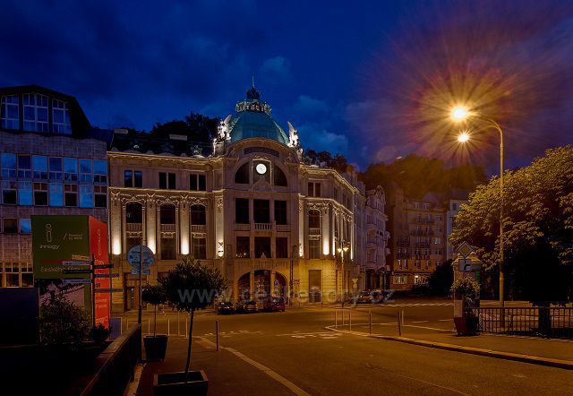 Noční Karlovy Vary