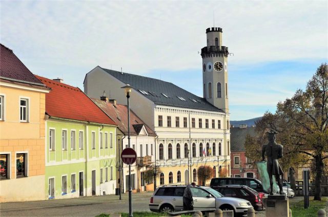 Okolo Klášterce n. O.