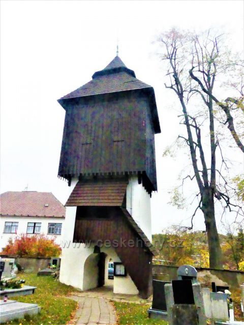 Slavoňov. Zvonice.