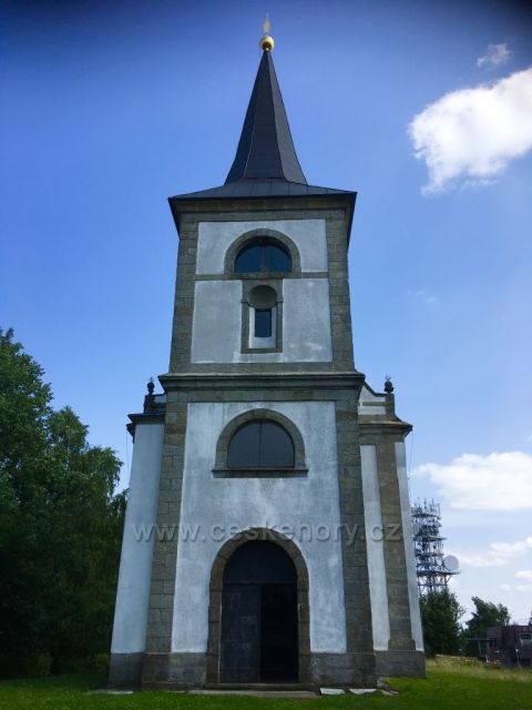 Kostel sv.Jana Nepomuckého na Zvičině
