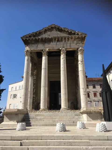 Chrám císaře Augusta
