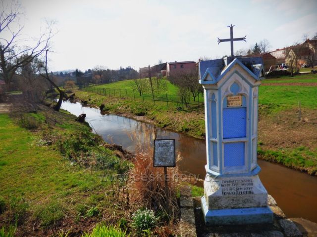 Povodňový památník
(Kryry)