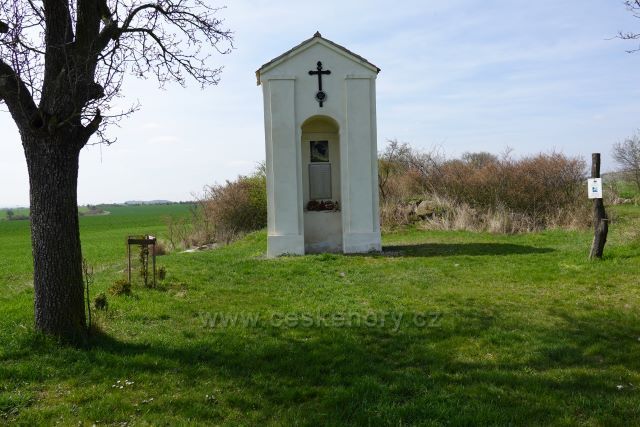 Kaple pod vrchem Milá