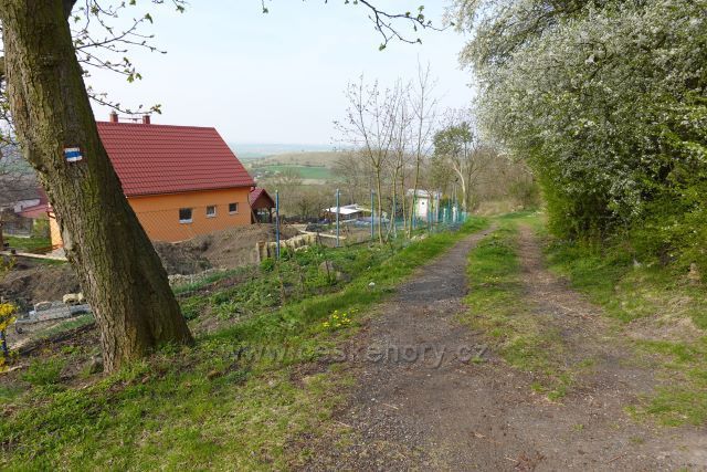 Obec Milá pod vrchem Milá