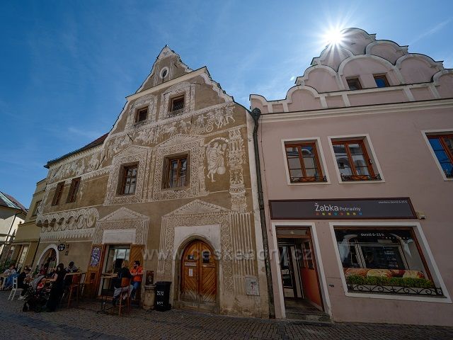 Historické budovy na Pražské ul. v Táboře