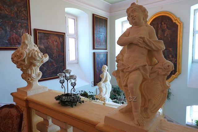 Nové Hrady
rokokový zámek