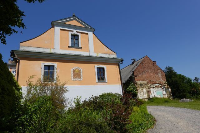 Zámecký park rokokového zámku Nové Hrady