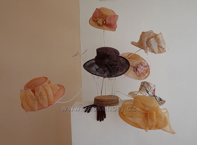 Galerie klobouků
v areálu zámku Nové Hrady