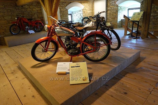 Muzeum motokol 
v zámeckém areálu zámku
Nové Hrady