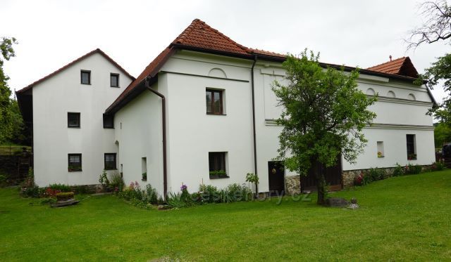 Střítěž nad Ludinou
(Humplíkův mlýn)