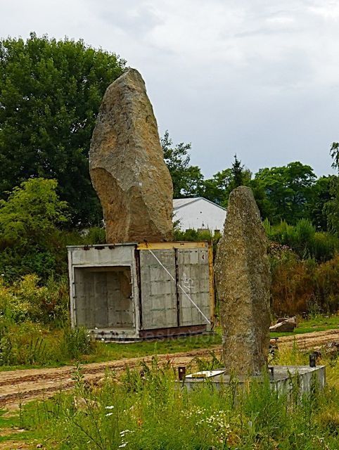 Holašovické Stonehenge