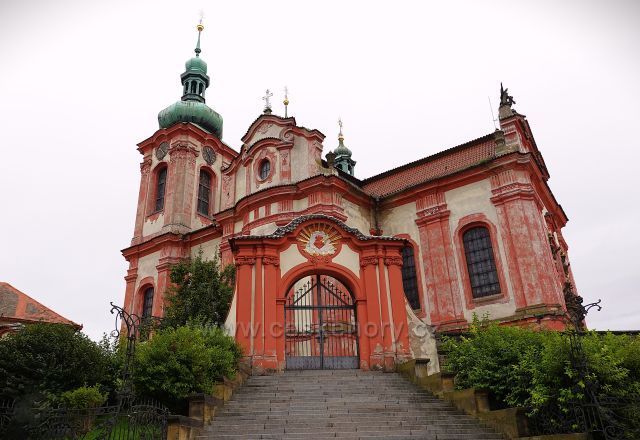 Děkanský kostel 
Nanebevzetí Panny Marie
Zlonice