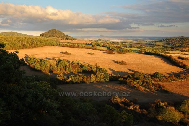 Výhled z Vraníku na Lísku a okolí