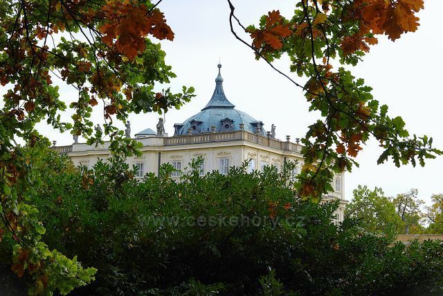 Ploskovice zámek Ploskovice zámek