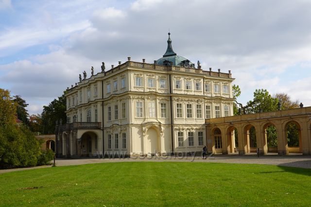 Ploskovice zámek Ploskovice zámek