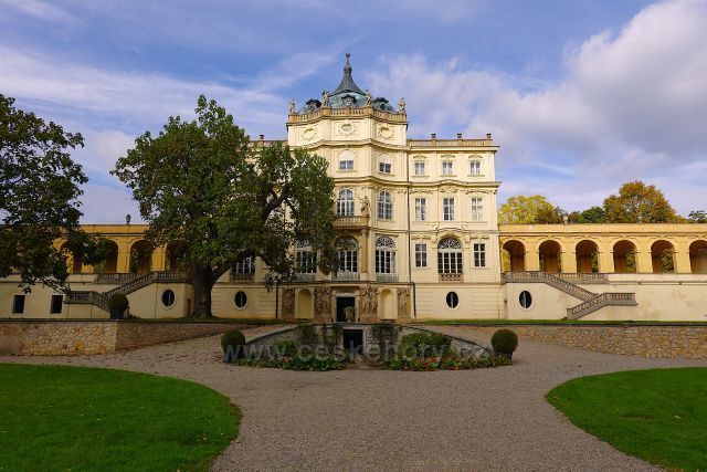 Ploskovice zámek Ploskovice zámek