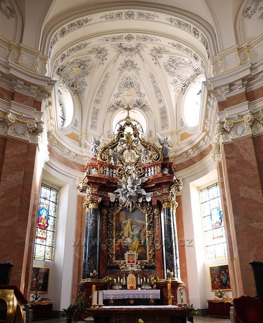 Bazilika sv. Vavřince a 
sv. Zdislavy