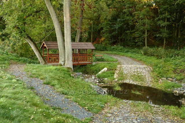 Brod a můstek přes Syčivku