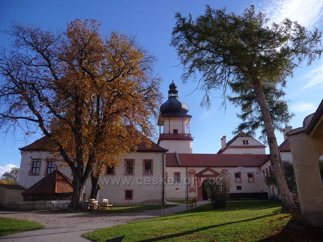 Zámek Nový Hrad 
v Jimlíně u Loun