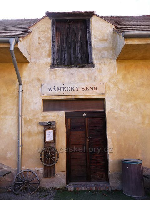 Zámek Nový Hrad 
v Jimlíně u Loun