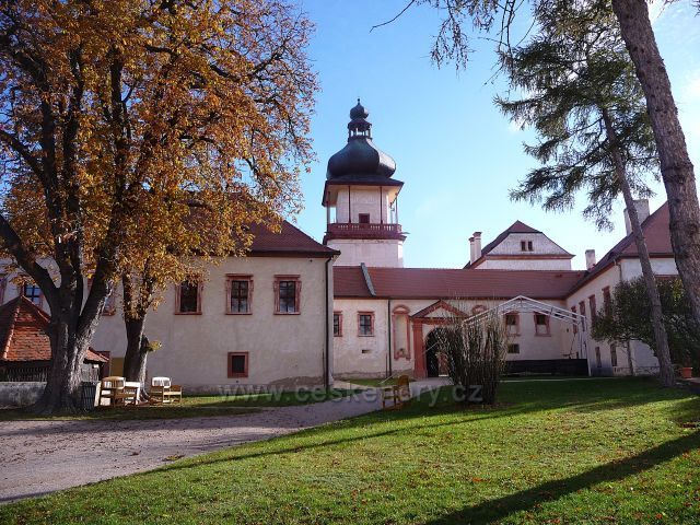 Zámek Nový Hrad 
v Jimlíně u Loun