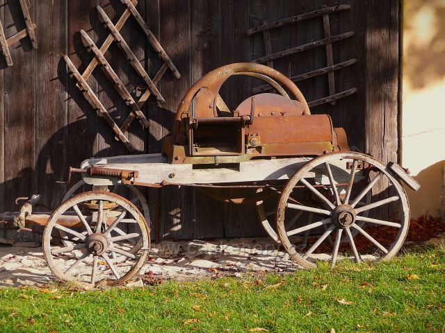 Zámek Nový Hrad 
v Jimlíně u Loun