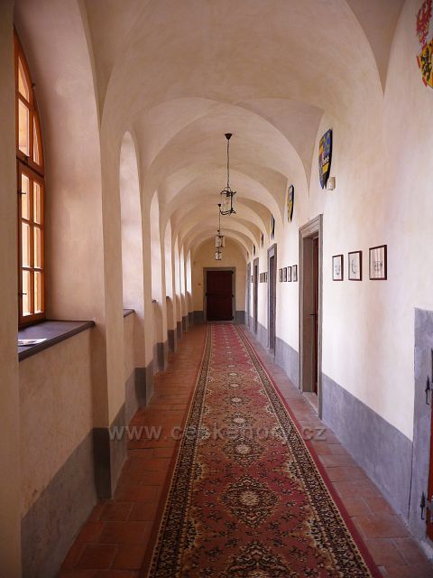 Zámek Nový Hrad 
v Jimlíně u Loun