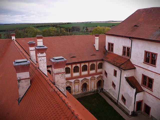 Zámek Nový Hrad 
v Jimlíně u Loun
(výhledy z věže)