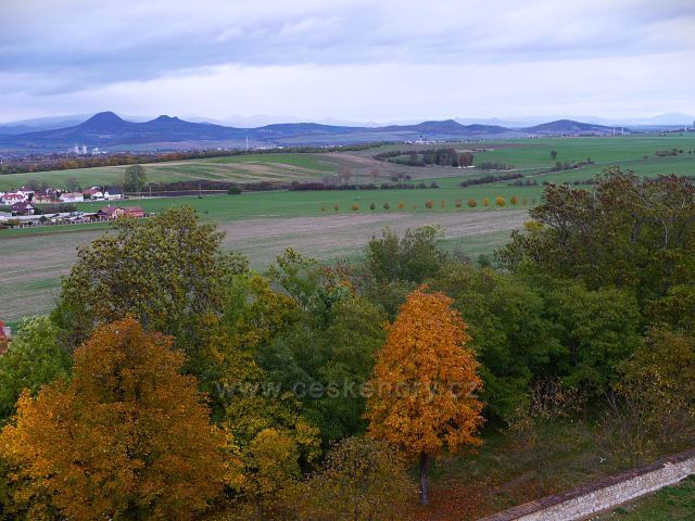 Zámek Nový Hrad 
v Jimlíně u Loun
(výhledy z věže)