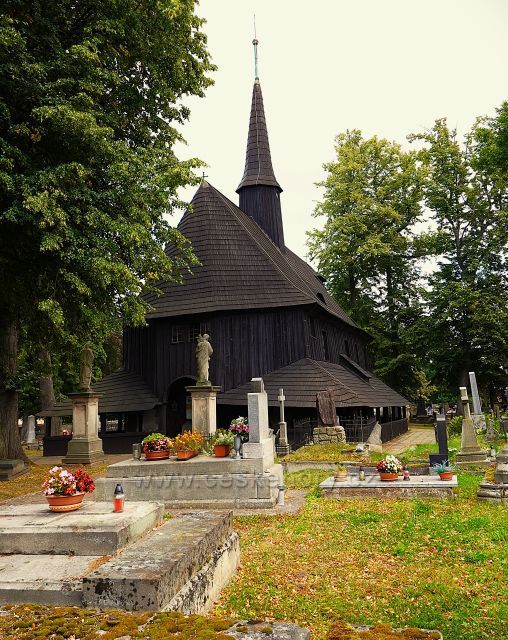 Hřbitovní kostelík Panny Marie v Broumově