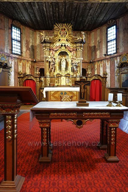 Hřbitovní kostelík Panny Marie v Broumově