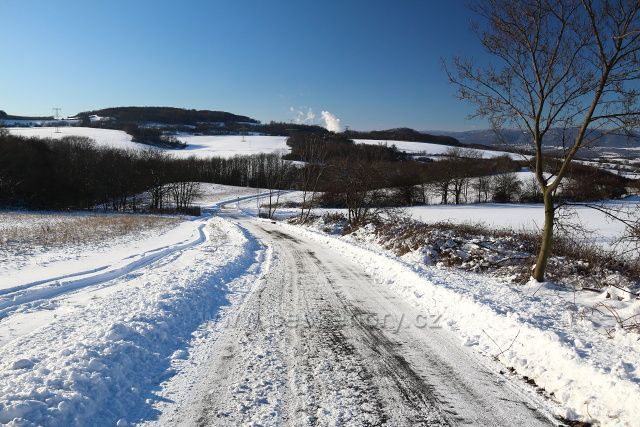 Výhled z cesty pod Ptáčníkem