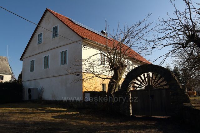 Chalupa ve Velké Javorské