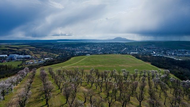 Vyhlídka z rozhledny v Hustopečích