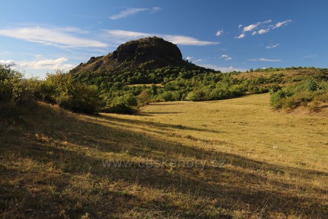 Bořeň